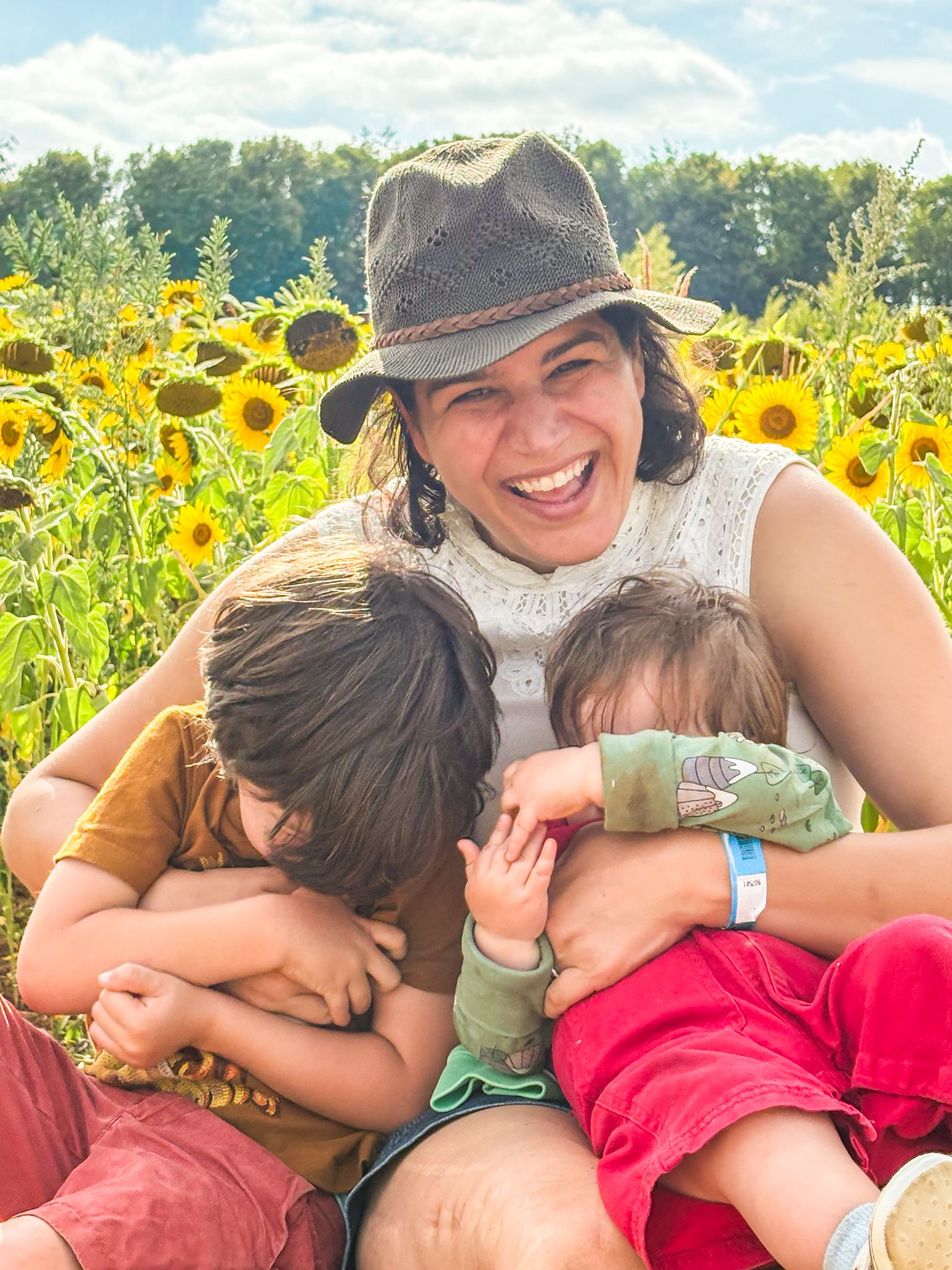 Zohreh Benn, family photographer in Buckinghamshire